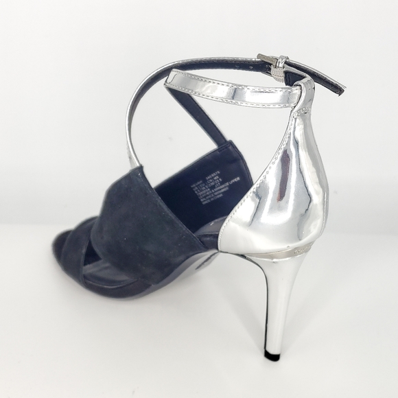 New Calvin Klein Nevah Suade Heels Sz 6.5 - Picture 5 of 8